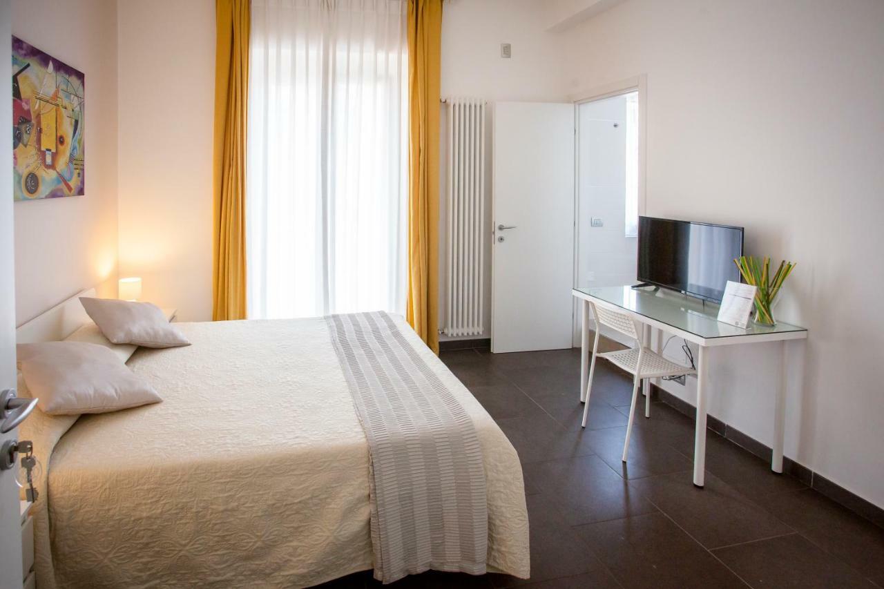 Rosella'S Rooms Матера Экстерьер фото